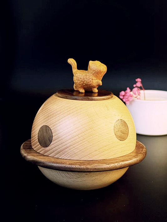 pet urn